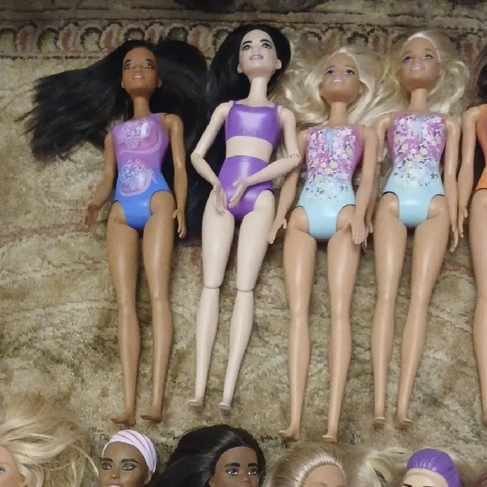 Barbie lot 14
